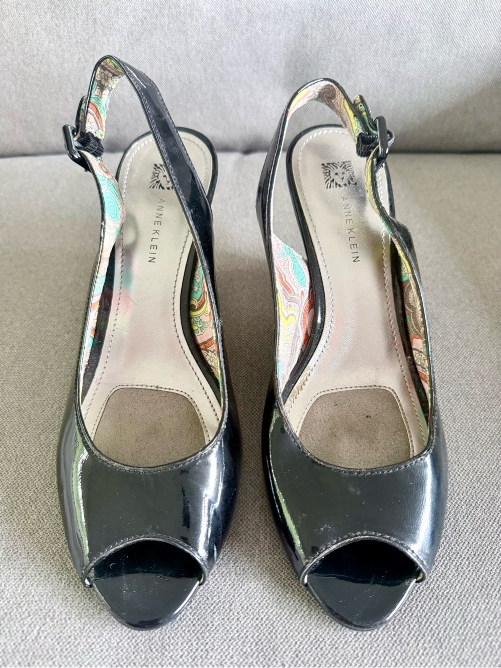 Anne Klein Black Patent Peep Toe Slingback Wedge Heels Size 9.5M